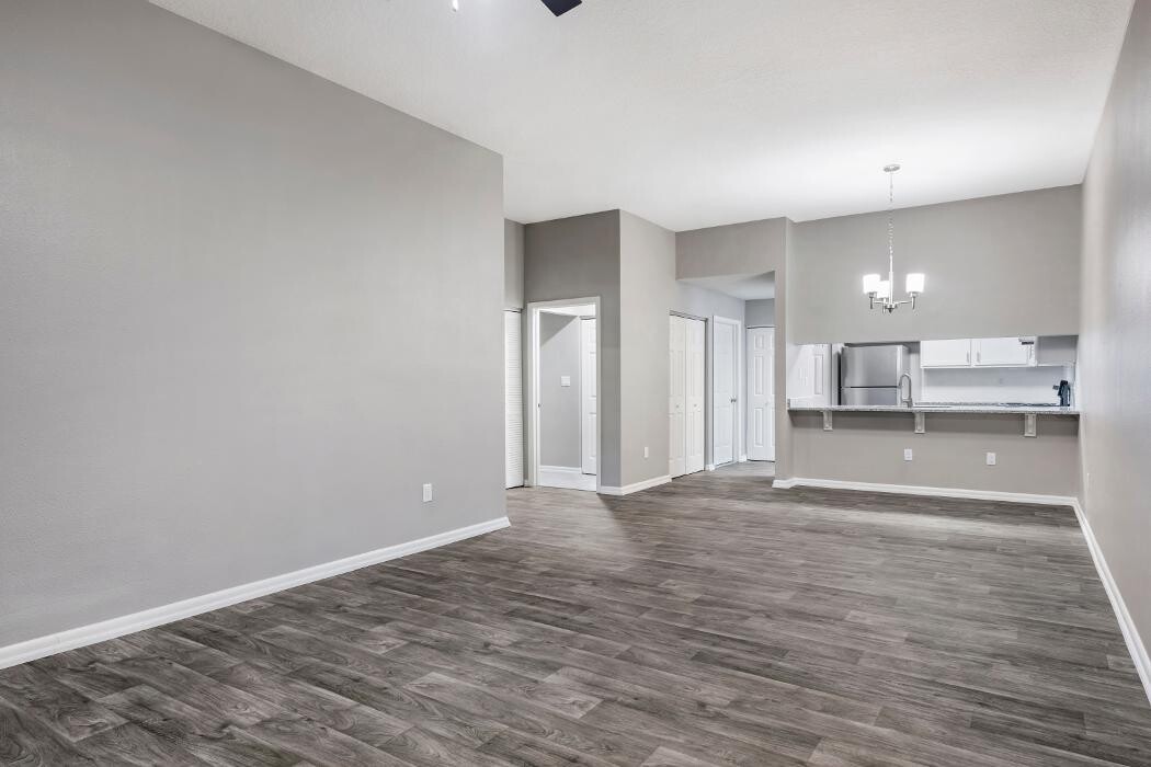 Images Waterchase Apartments