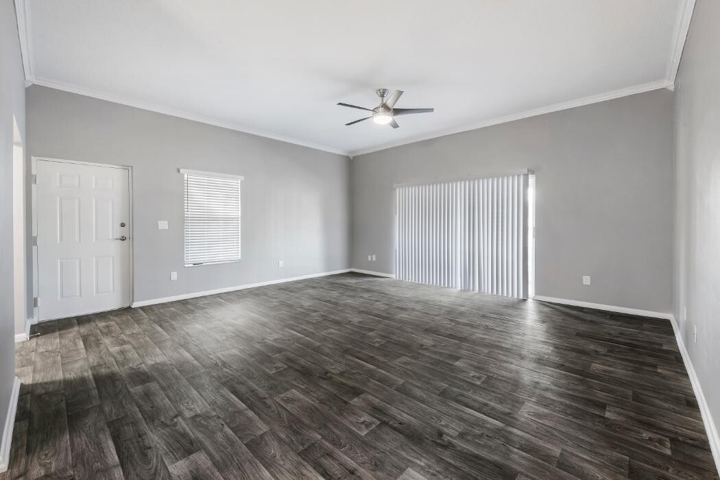 Images Waterchase Apartments