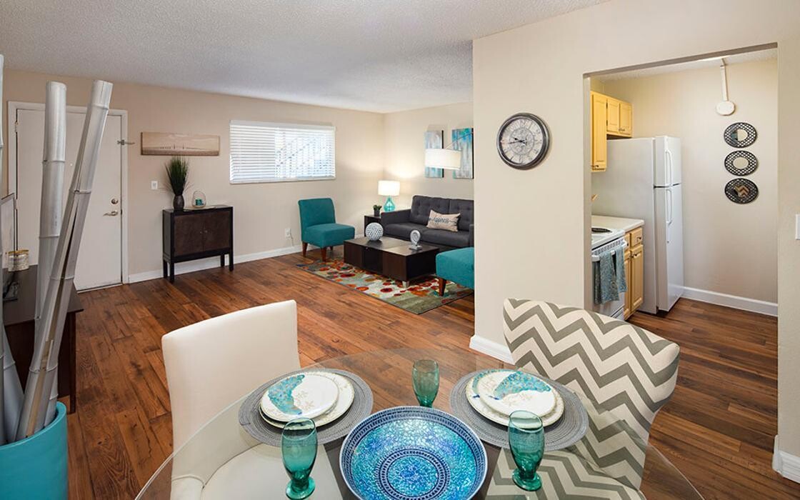 Images Waterchase Apartments