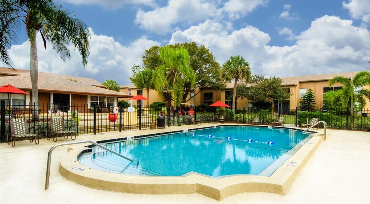 Images Waterchase Apartments