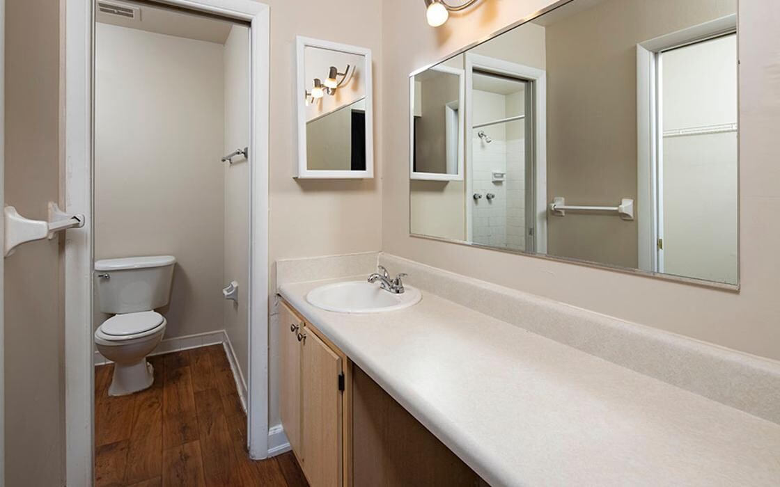 Images Waterchase Apartments