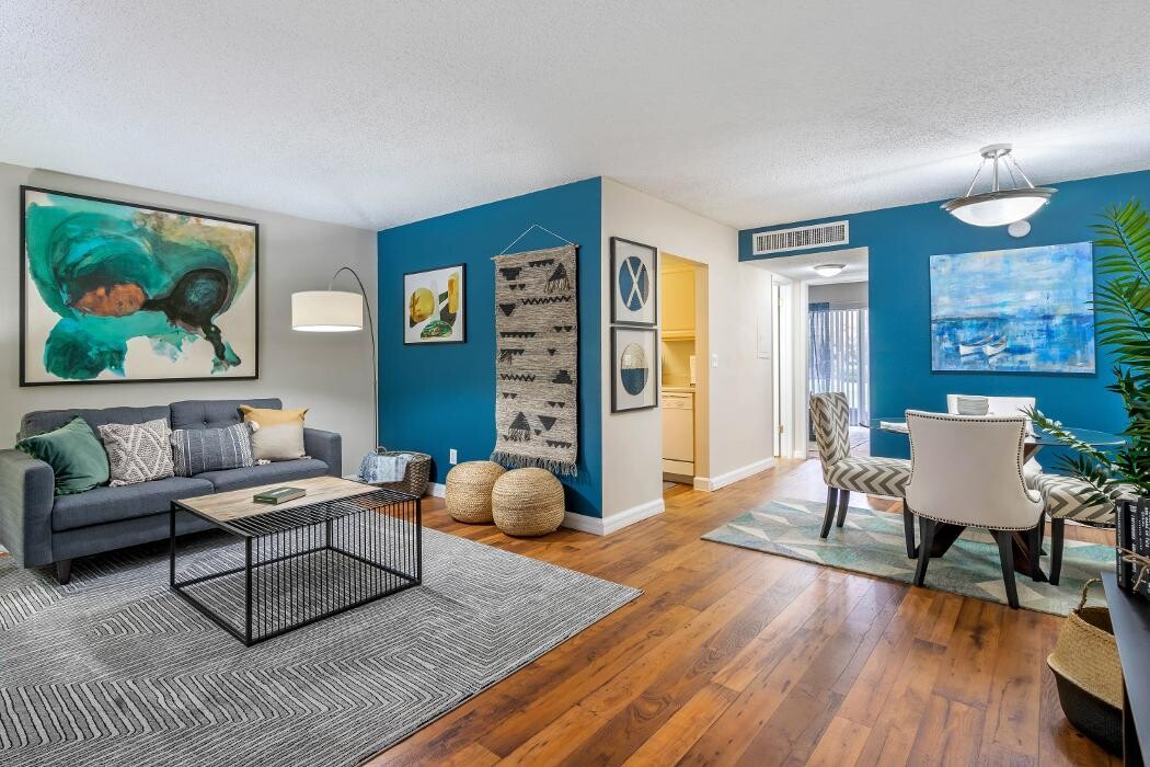 Images Waterchase Apartments