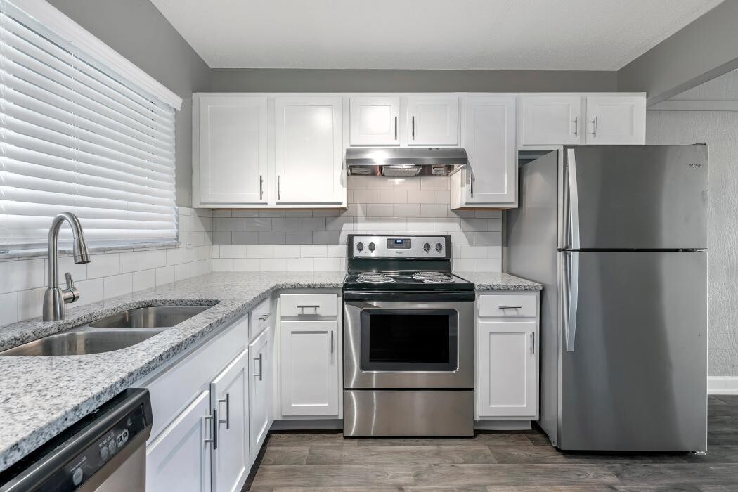 Images Waterchase Apartments