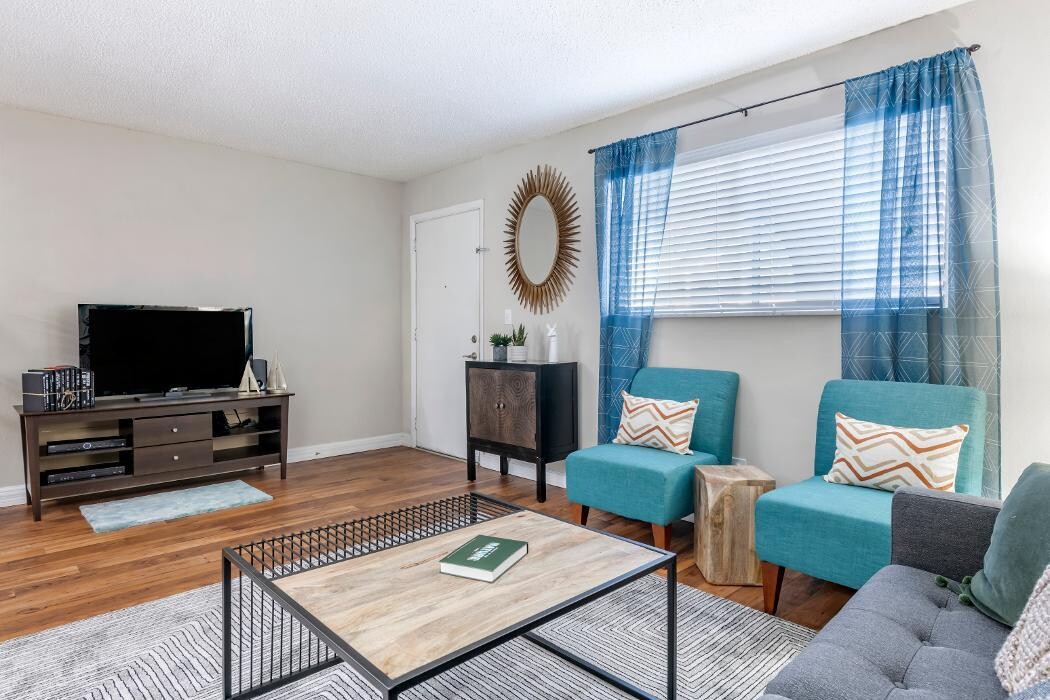 Images Waterchase Apartments