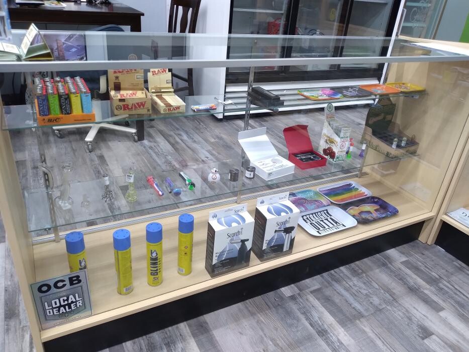 Images DenCo Dispensary