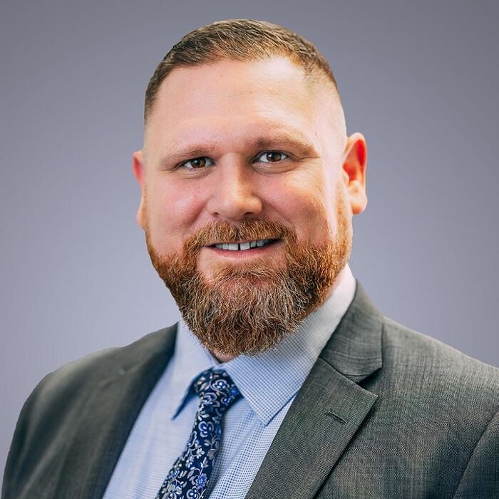 Derrick Whitfield | Southern Trust Mortgage Logo