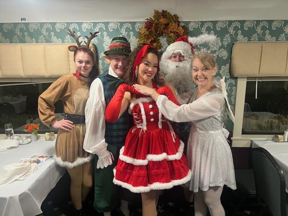 Images Murder Mystery Dinner Train
