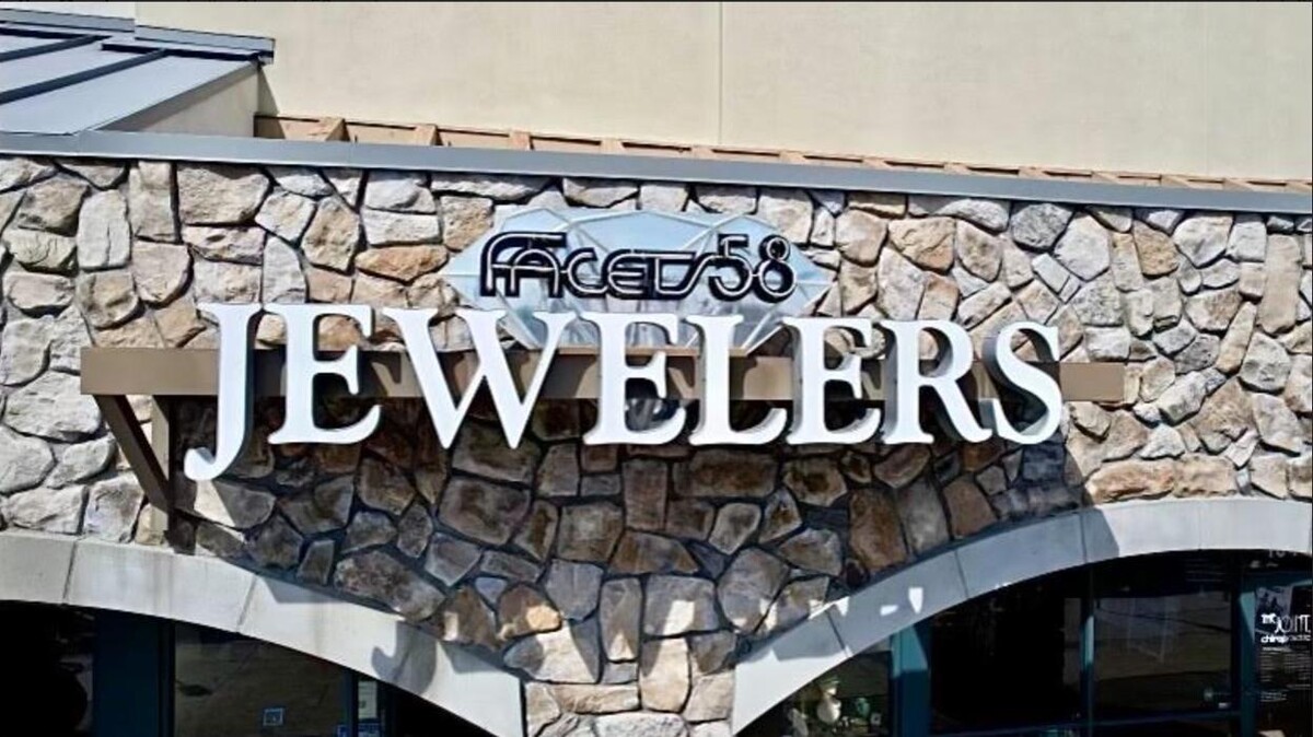 Images Facets 58 Jewelers