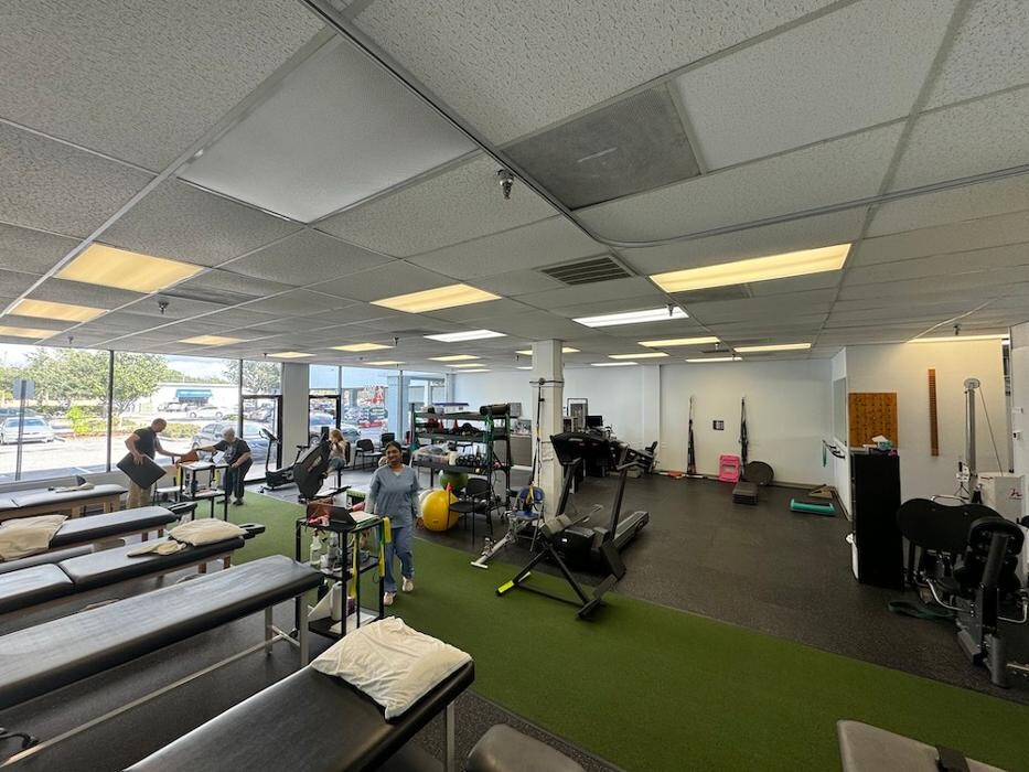 Images Back To Work Physical Therapy - Brandon