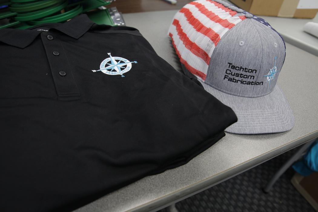 Images White House Custom Apparel & Graphics
