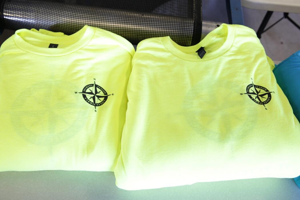 Images White House Custom Apparel & Graphics
