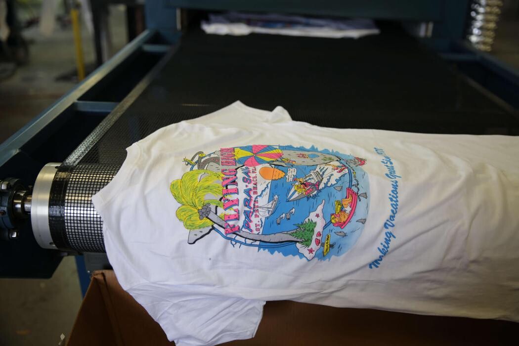 Images White House Custom Apparel & Graphics