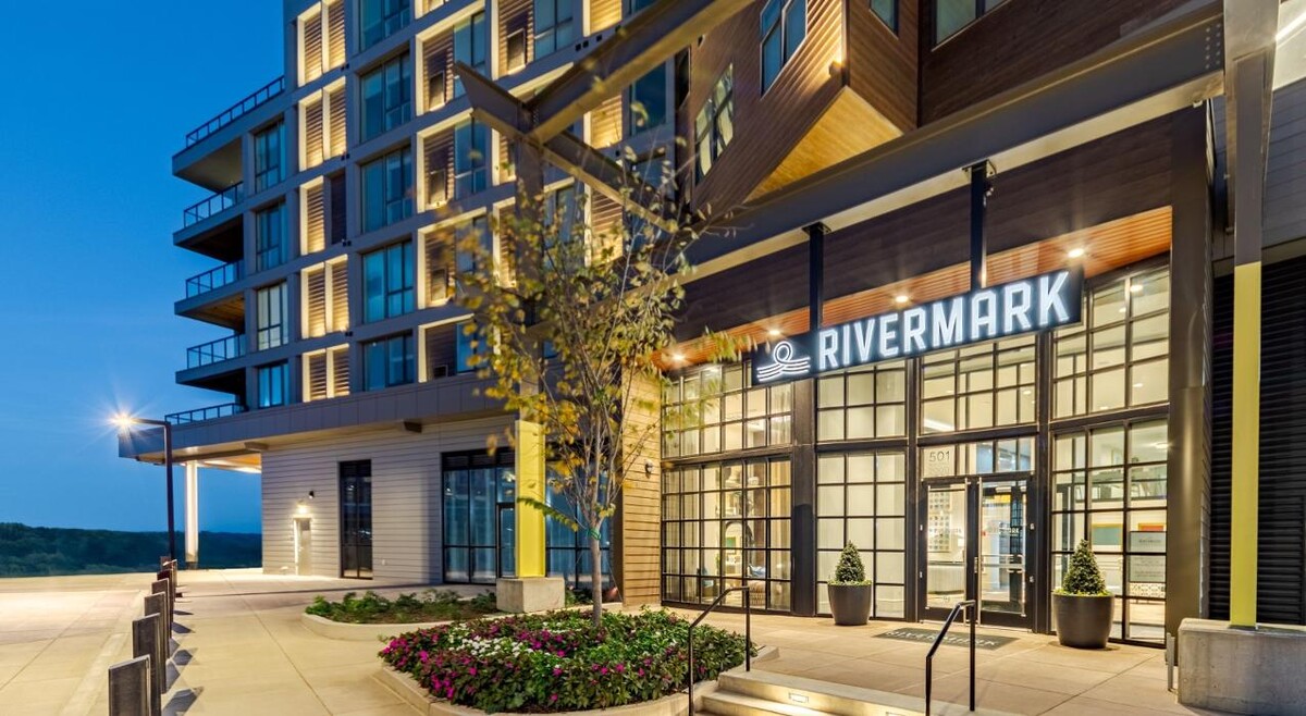 Images Rivermark Northern Liberties Apartments