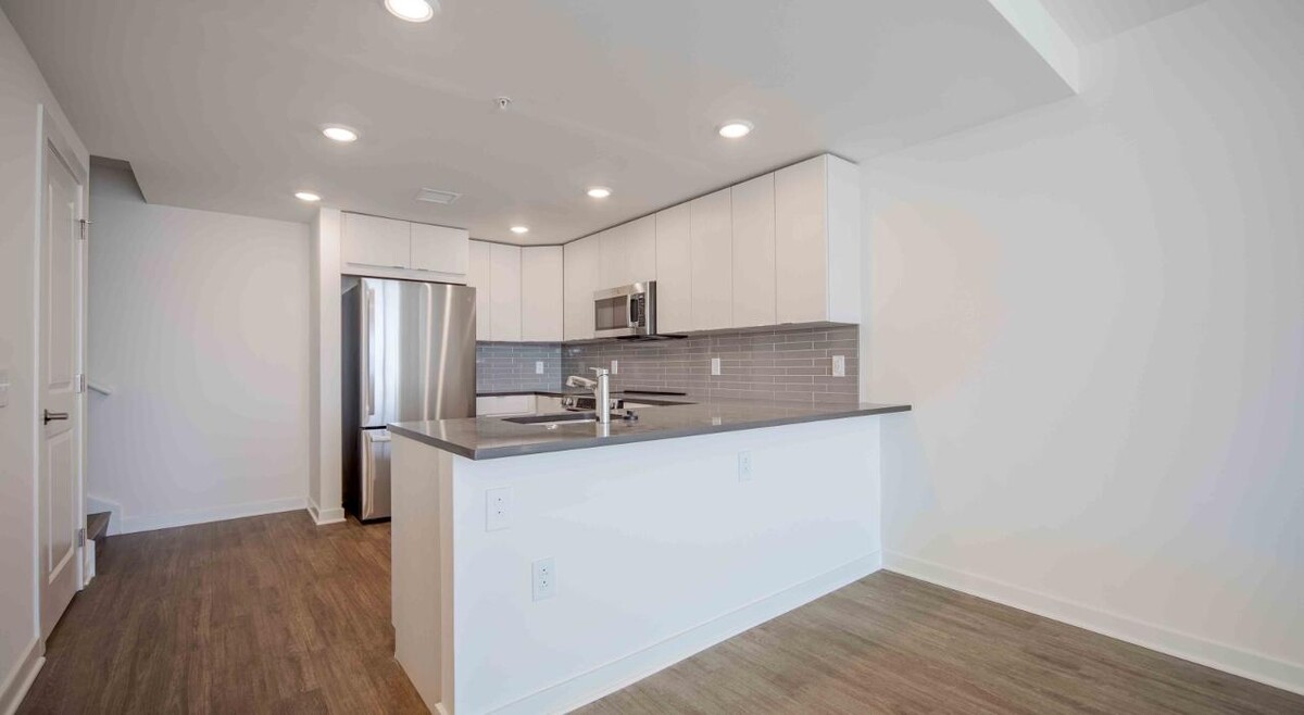 Images Rivermark Northern Liberties Apartments