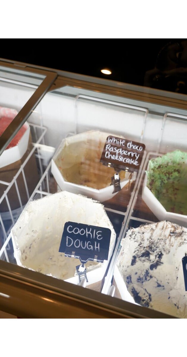Images Pie House x Hemmingways