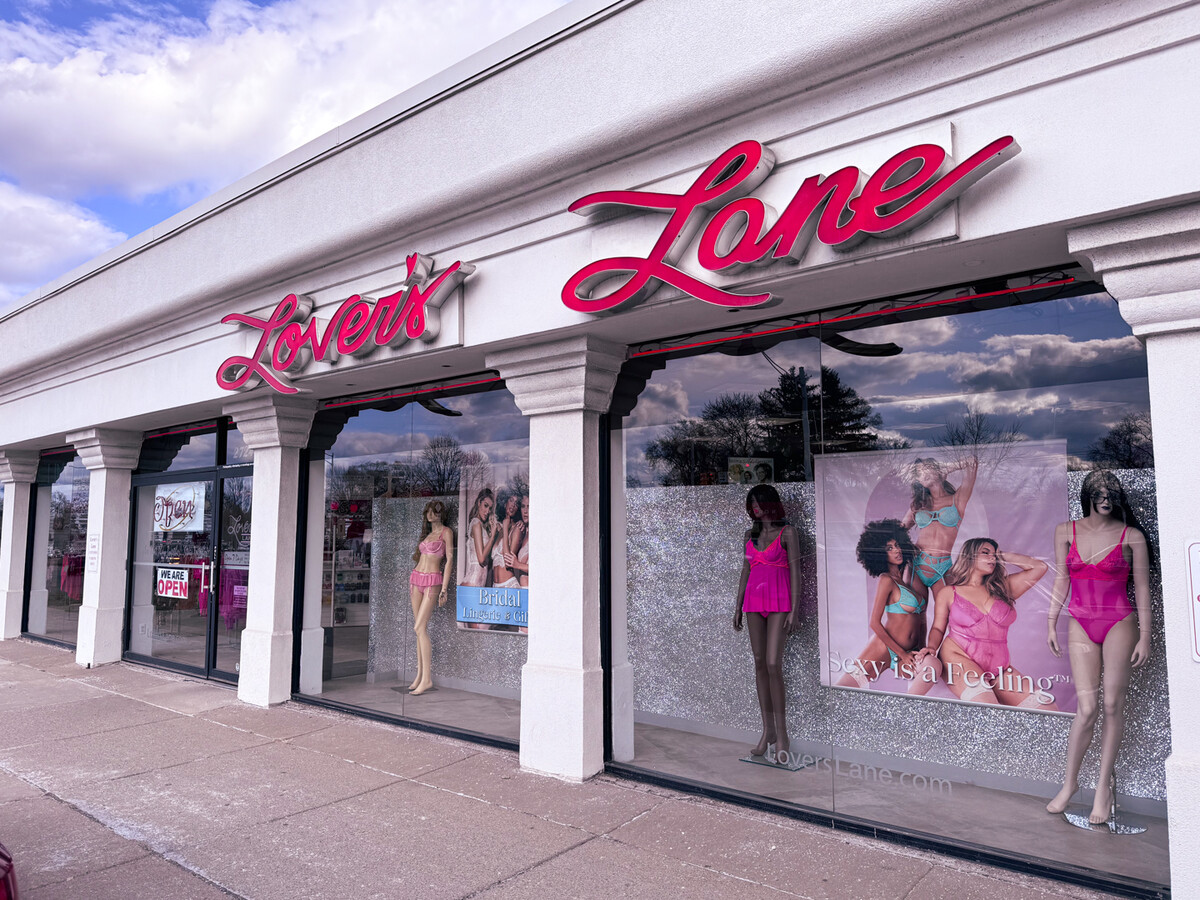 Images Lover's Lane - Royal Oak