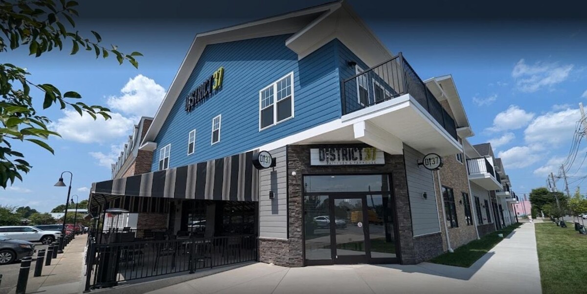 Images District 37 Kitchen & Taphouse