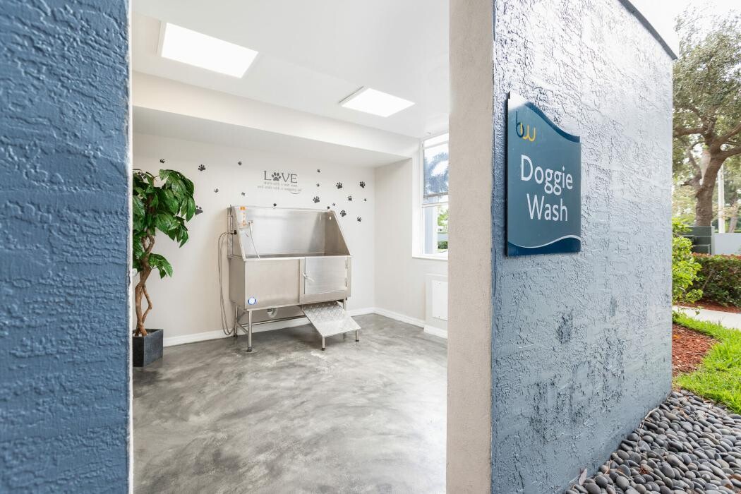 Images Beach Walk at Sheridan