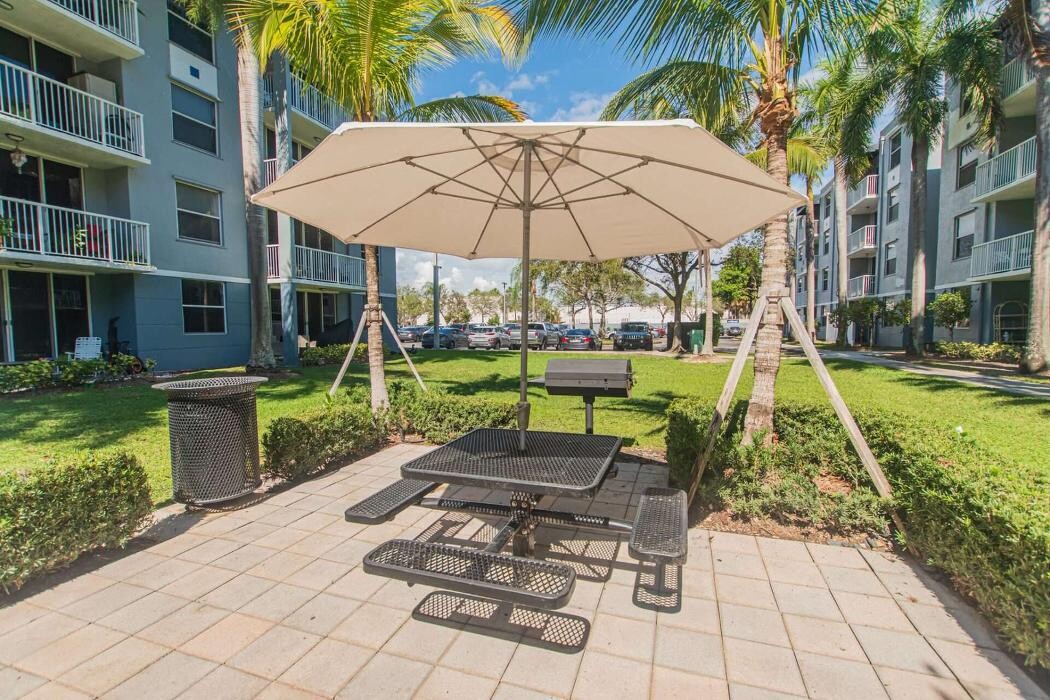 Images Beach Walk at Sheridan