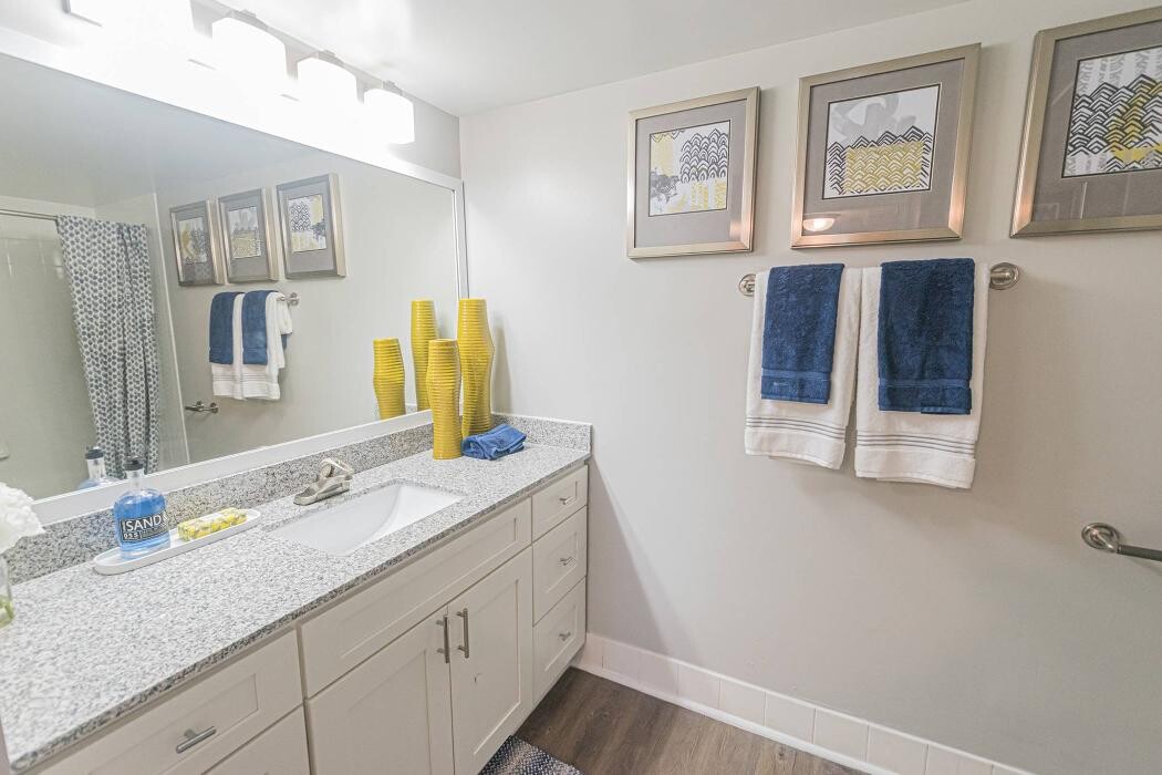 Images Beach Walk at Sheridan