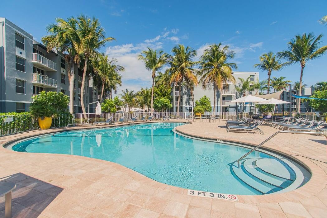 Images Beach Walk at Sheridan