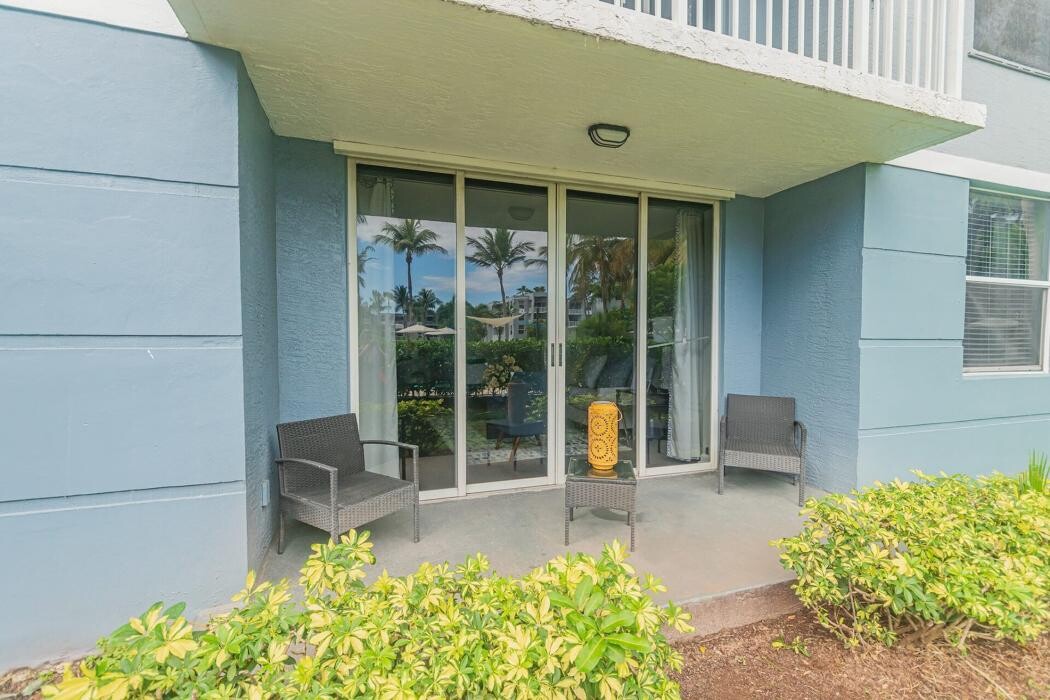 Images Beach Walk at Sheridan