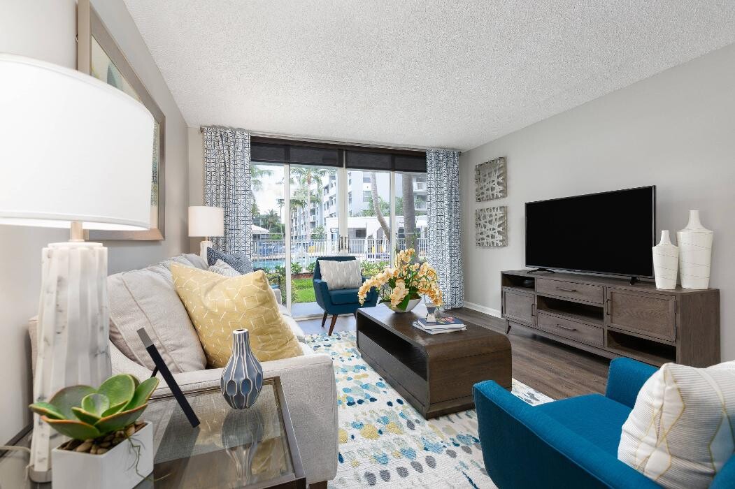 Images Beach Walk at Sheridan