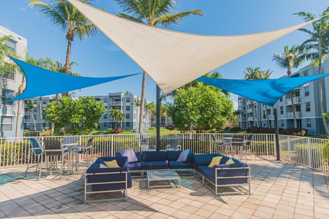 Images Beach Walk at Sheridan