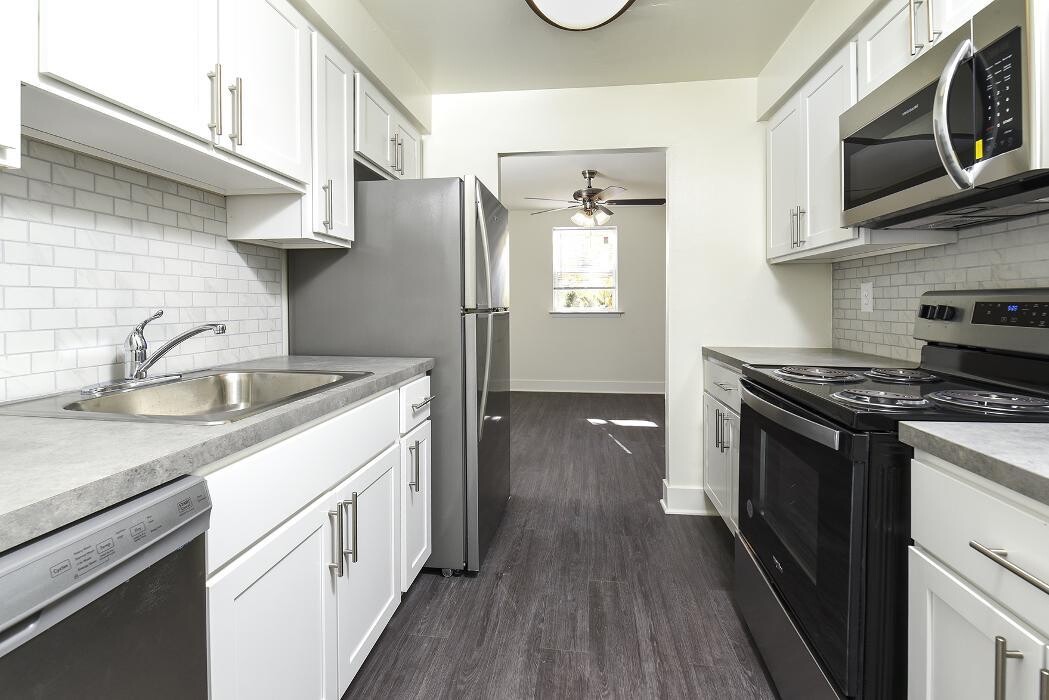 Images Paoli Place North Apartments