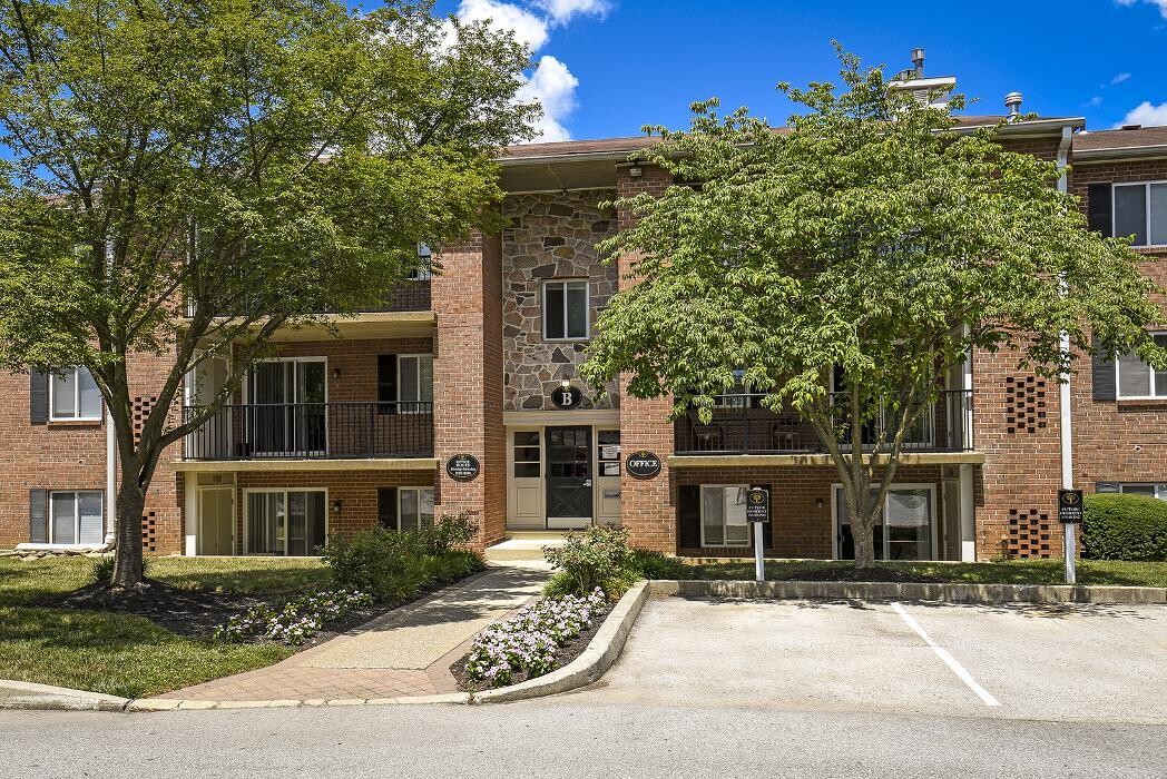 Images Paoli Place North Apartments