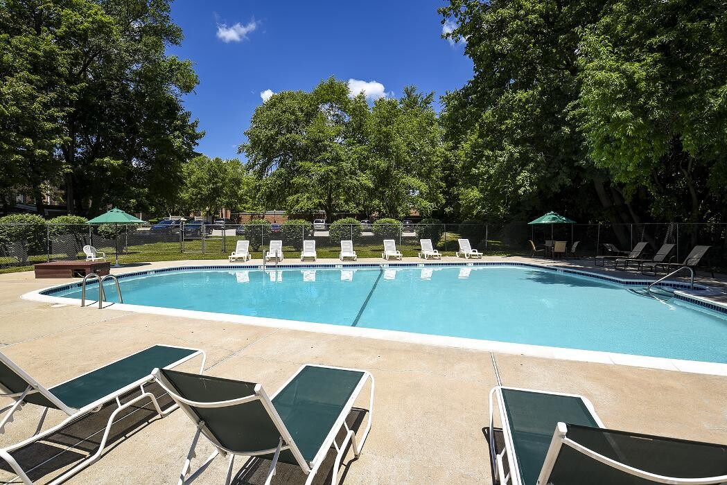 Images Paoli Place North Apartments