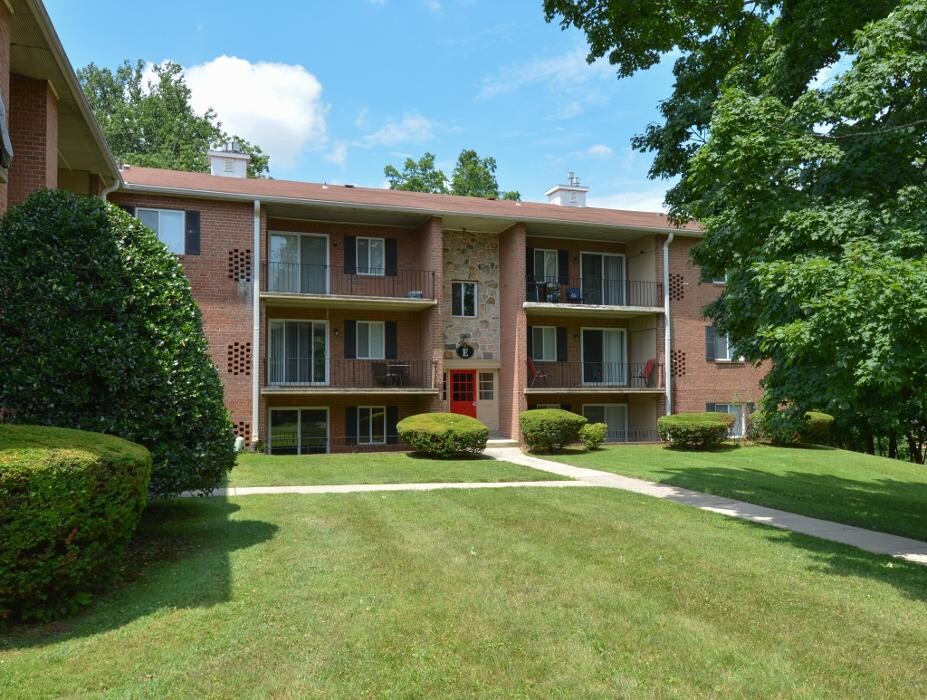 Images Paoli Place North Apartments