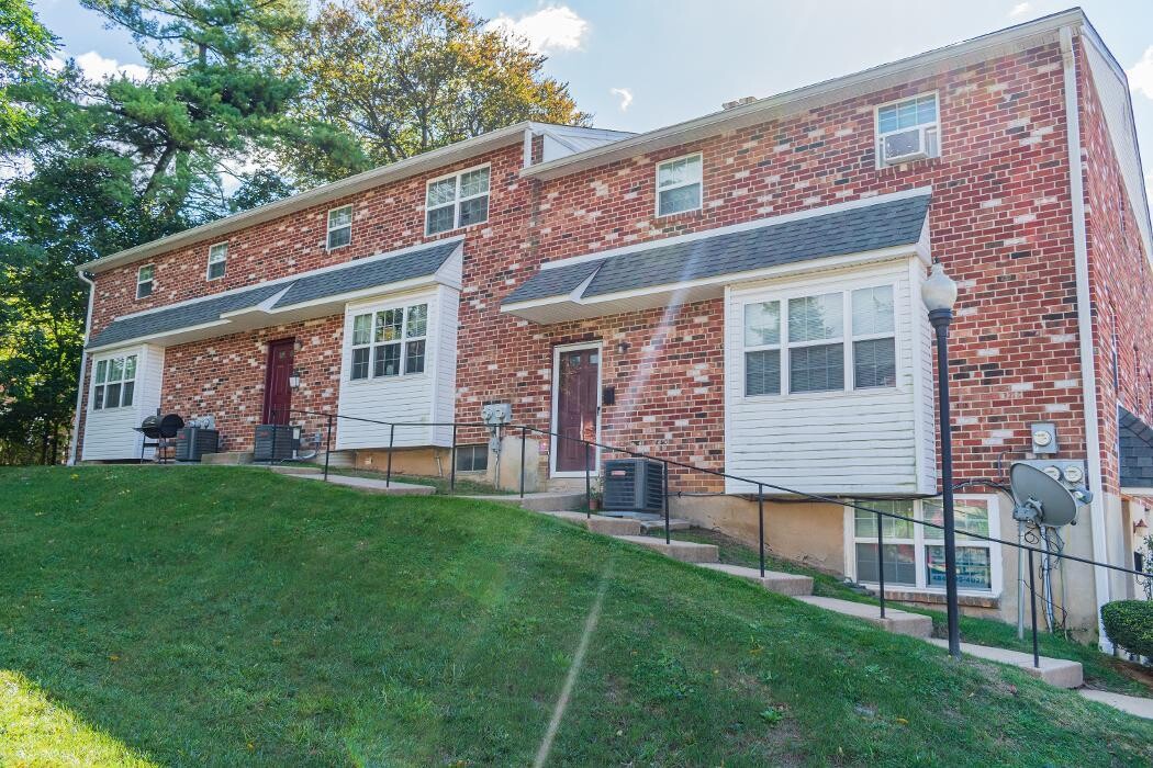 Images Paoli Place North Apartments