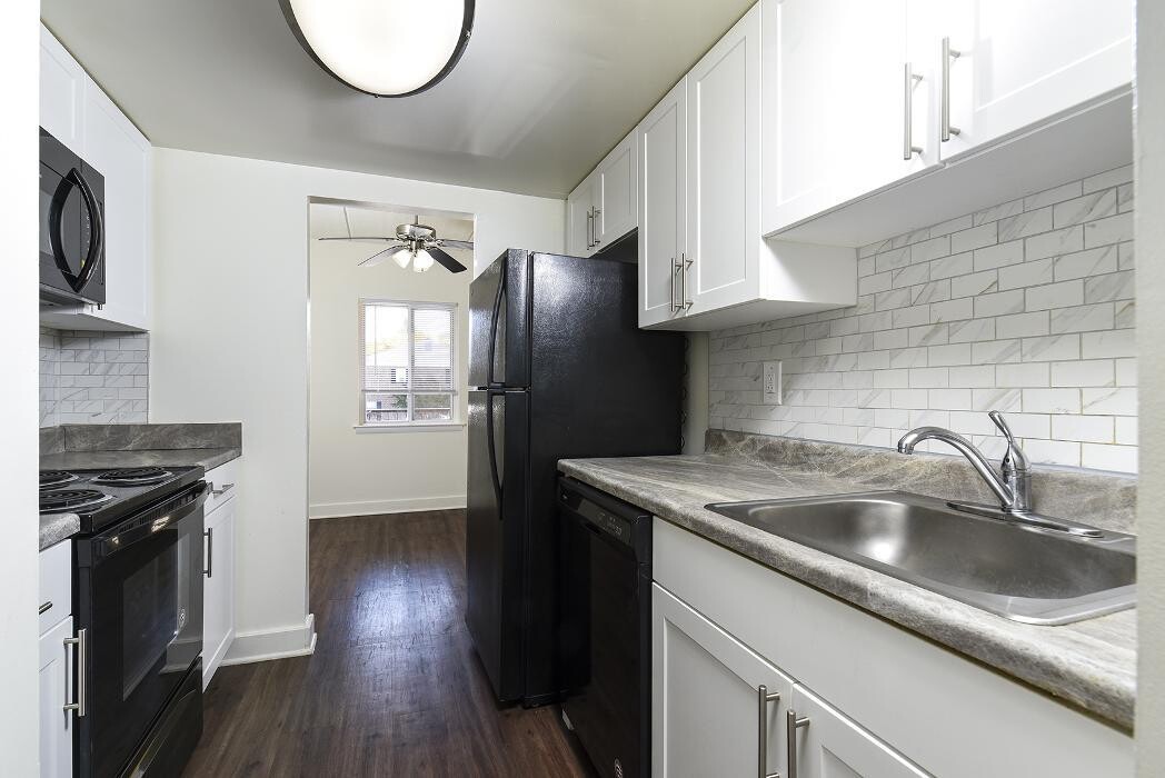 Images Paoli Place North Apartments