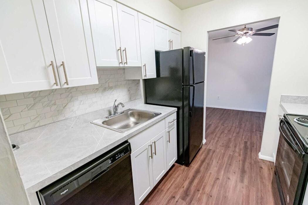 Images Paoli Place North Apartments