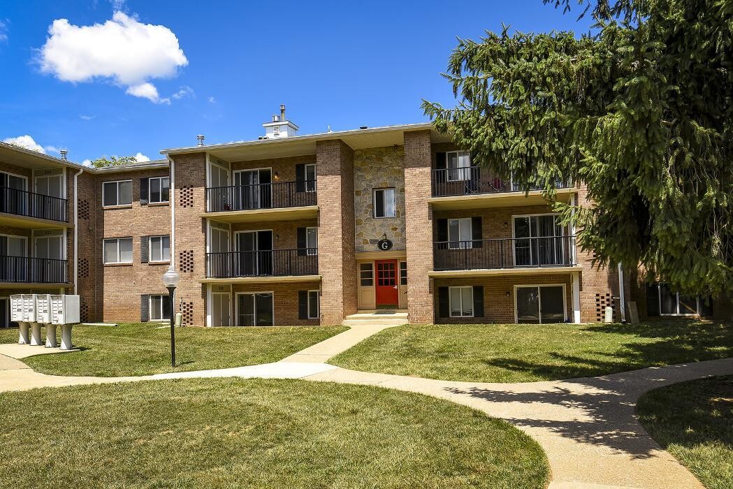 Images Paoli Place North Apartments