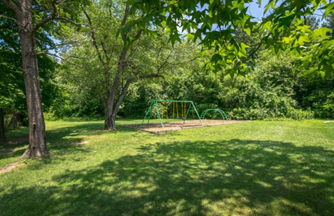 Images Red Bank Run Townhomes