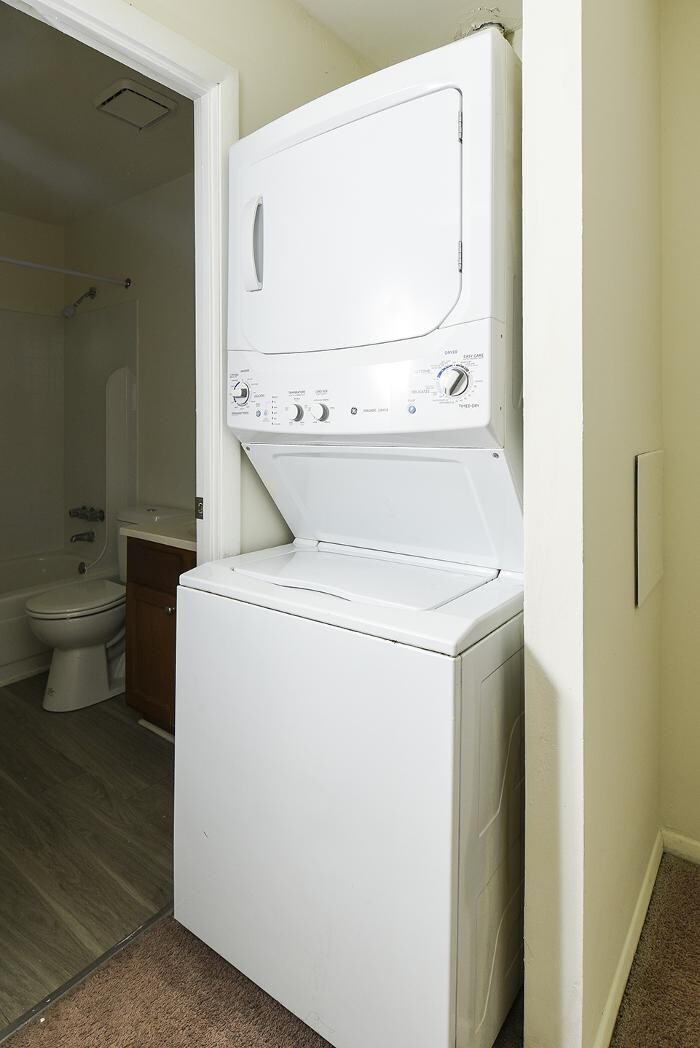 Images Middle River Townhomes