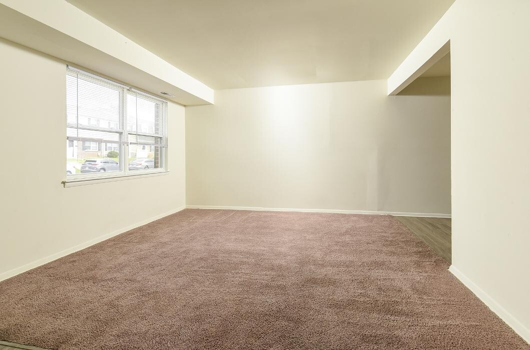 Images Middle River Townhomes