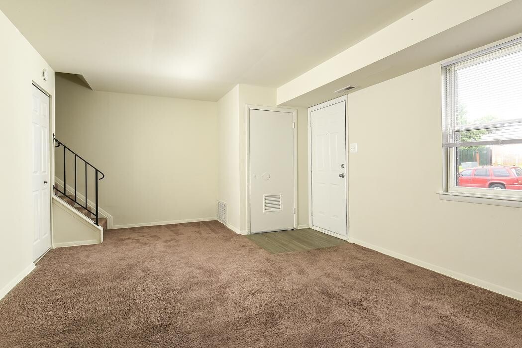 Images Middle River Townhomes