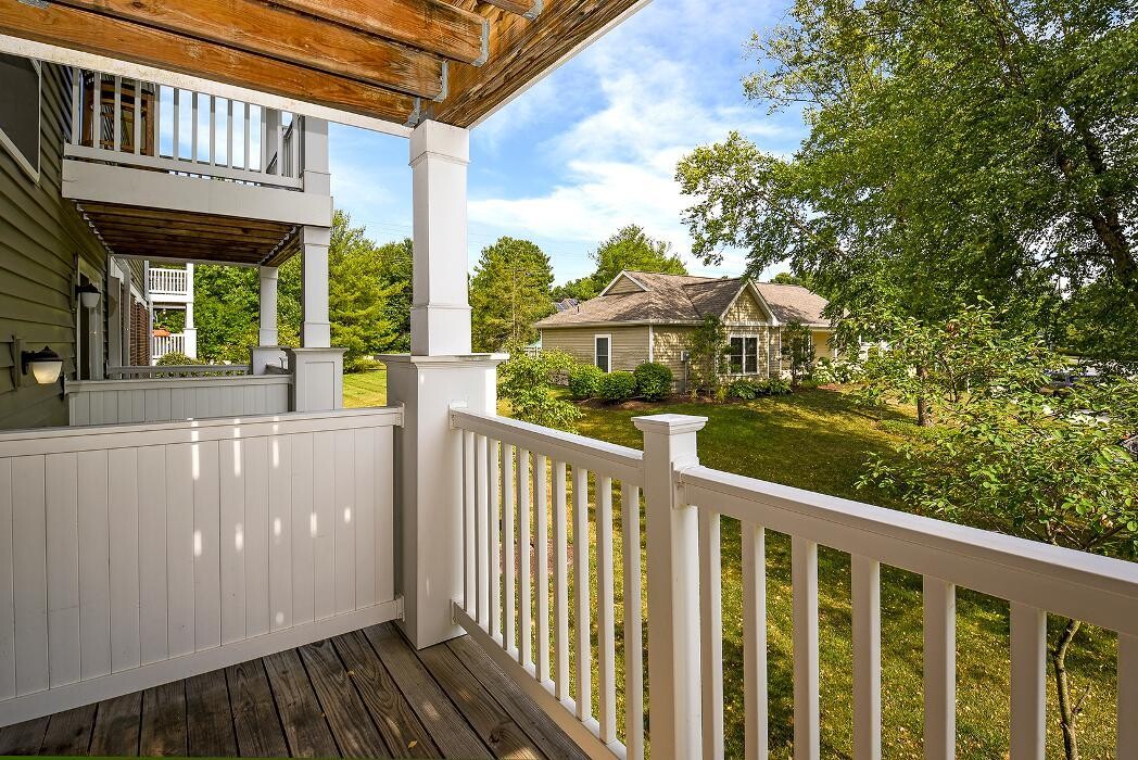 Images Oak Tree Apartments