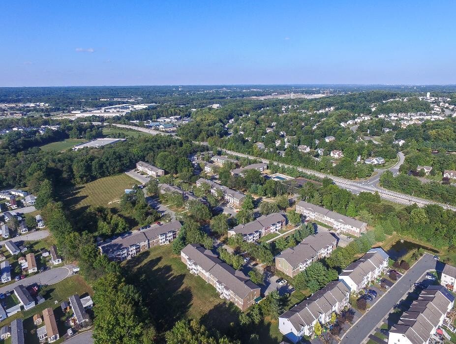 Images Oak Tree Apartments