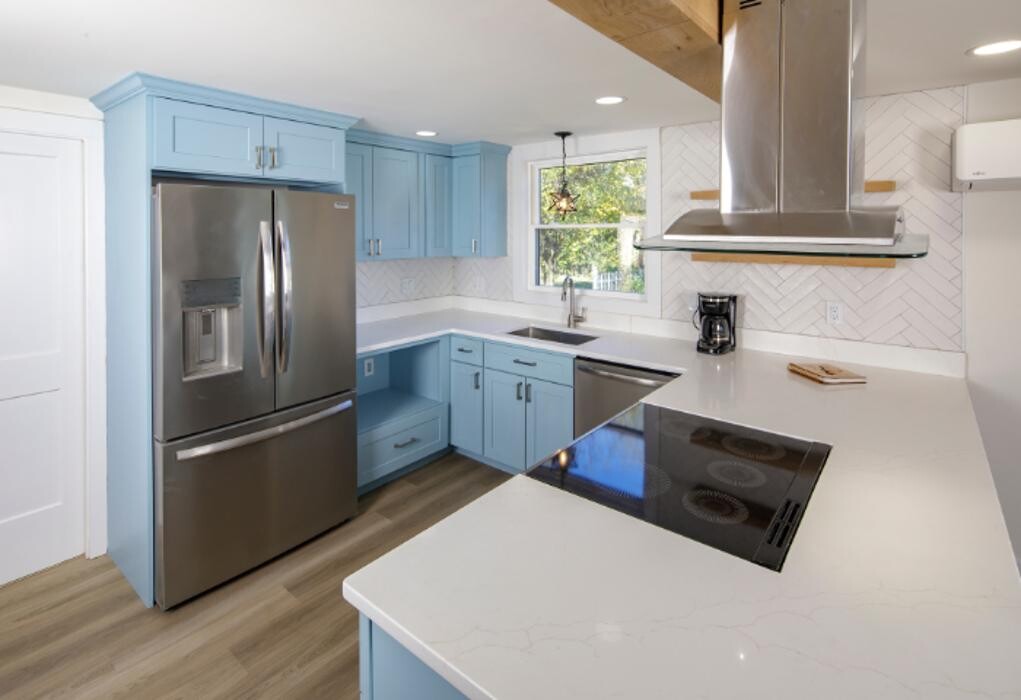 Images Atlantic Cabinet Supply Inc.