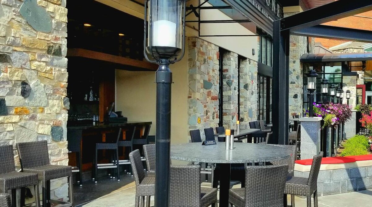 Images Redstone American Grill