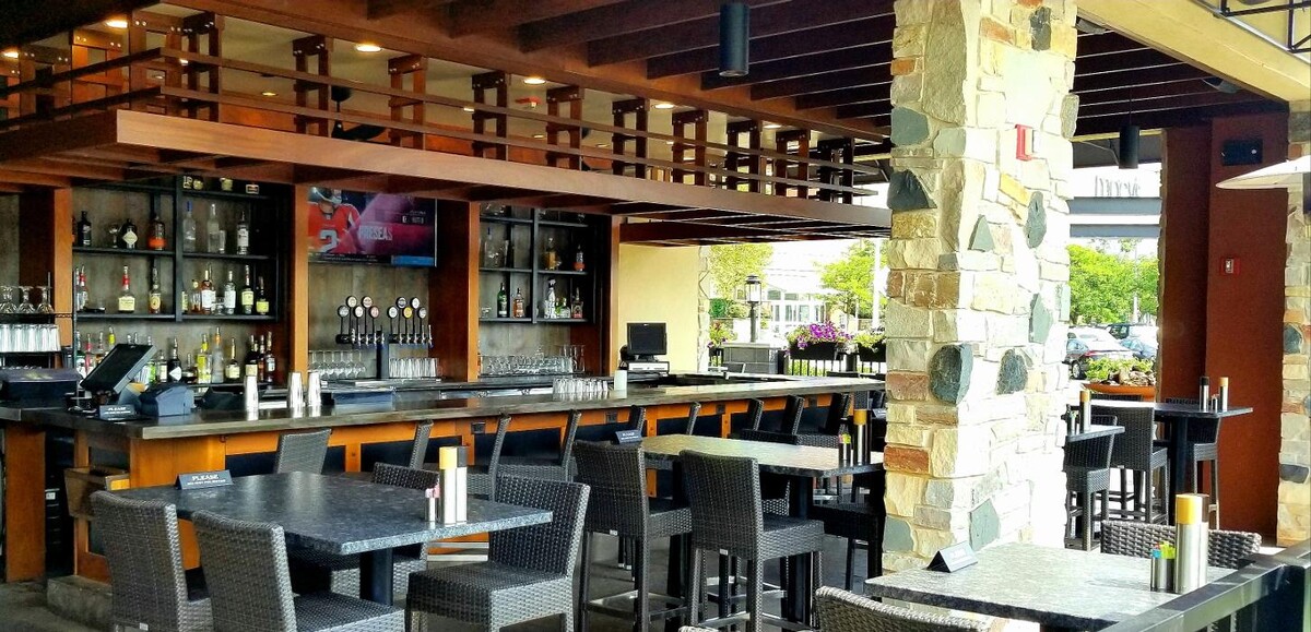 Images Redstone American Grill
