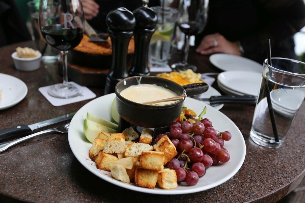 Images Redstone American Grill