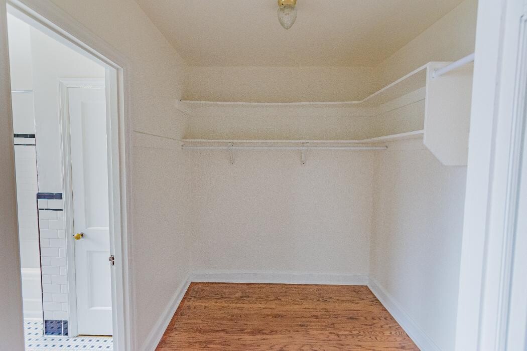 Images Delfe Apartments At Trolley Square