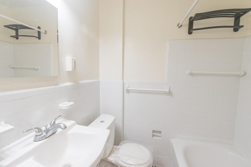 Images Delfe Apartments At Trolley Square