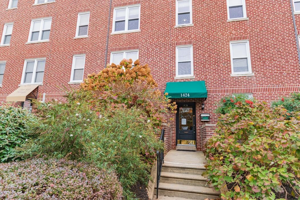 Images Delfe Apartments At Trolley Square