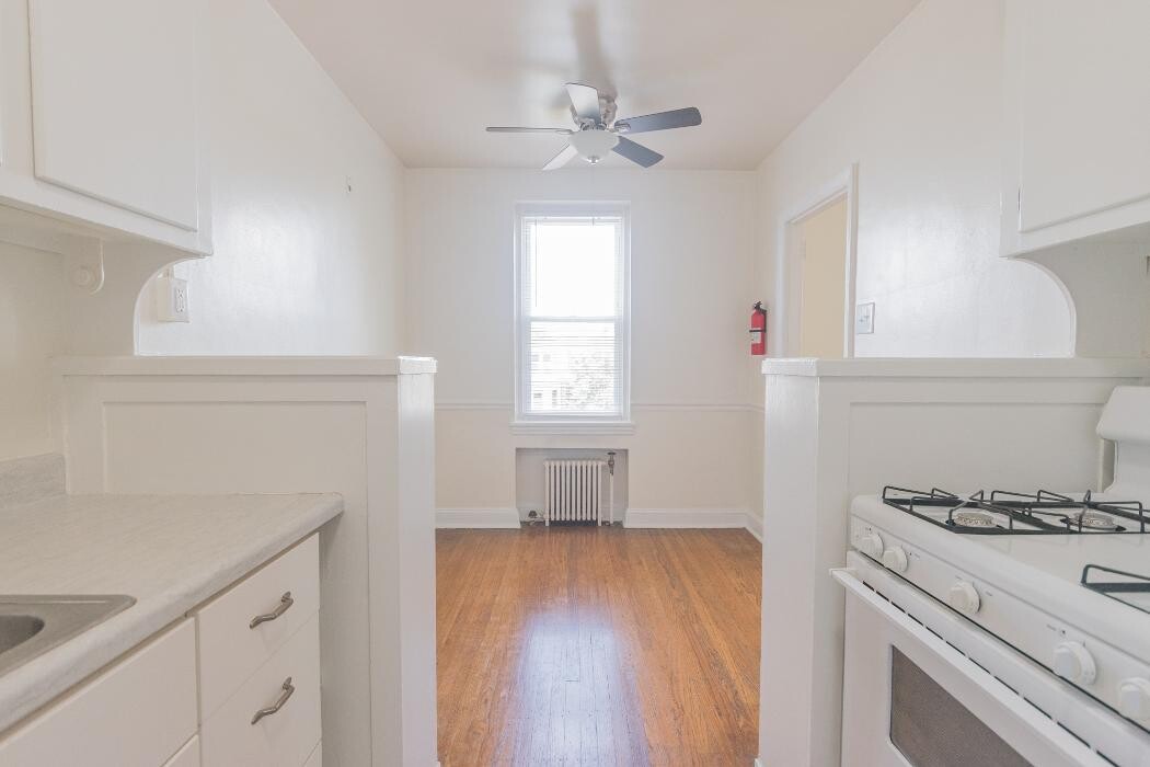 Images Delfe Apartments At Trolley Square